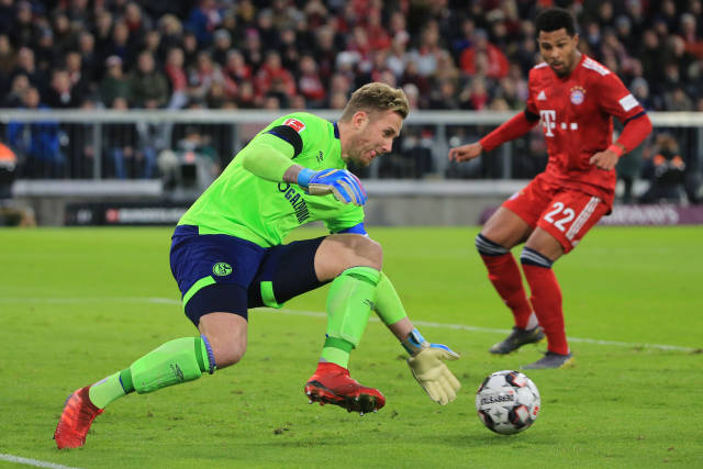 吸引了来自, 人群参与