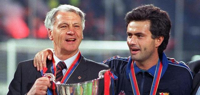 纽卡斯尔主, 编辑, 机会 纽卡斯尔主, 编辑, 机会